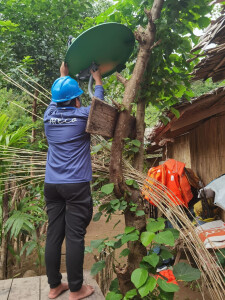 Installation de paraboles aux Philippines - ATECo - Entrepreneurs du Monde