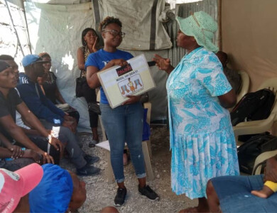 formation animée par animatrice de Palmis Mikwofinans Sosyal en haïti