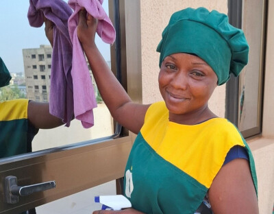 Agente de ménage accompagnée par Emergence NET au Burkina Faso