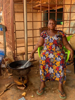 Bénéficiaire d'un réchaud Nafa Naana au Burkina Faso