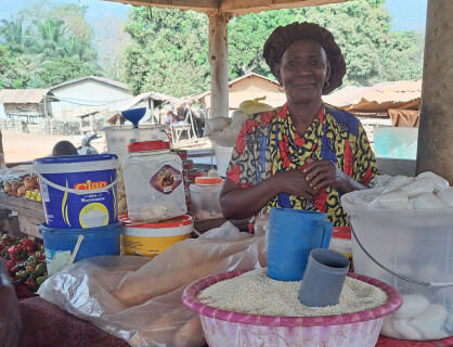 Commerçante bénéficiaire de Wakili en Guinée