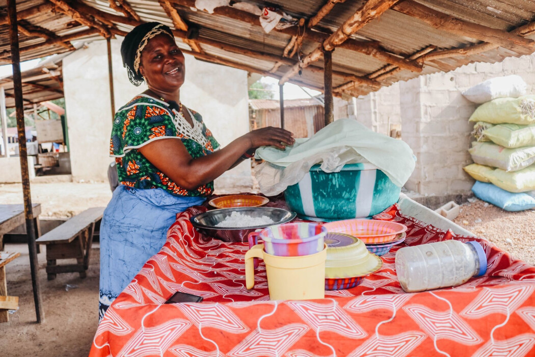 Femme restauratrice bénéficiaire de Wakili en Guinée