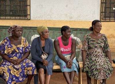 Groupes de femmes participant à une formation d'Assilassimé au Togo